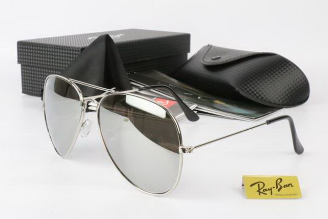 Ray Ban Boutique Sunglasses 195